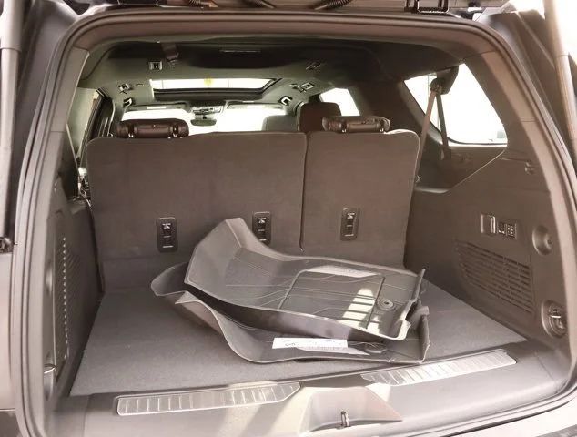 2026 Chevrolet Suburban High Country - Photo 28