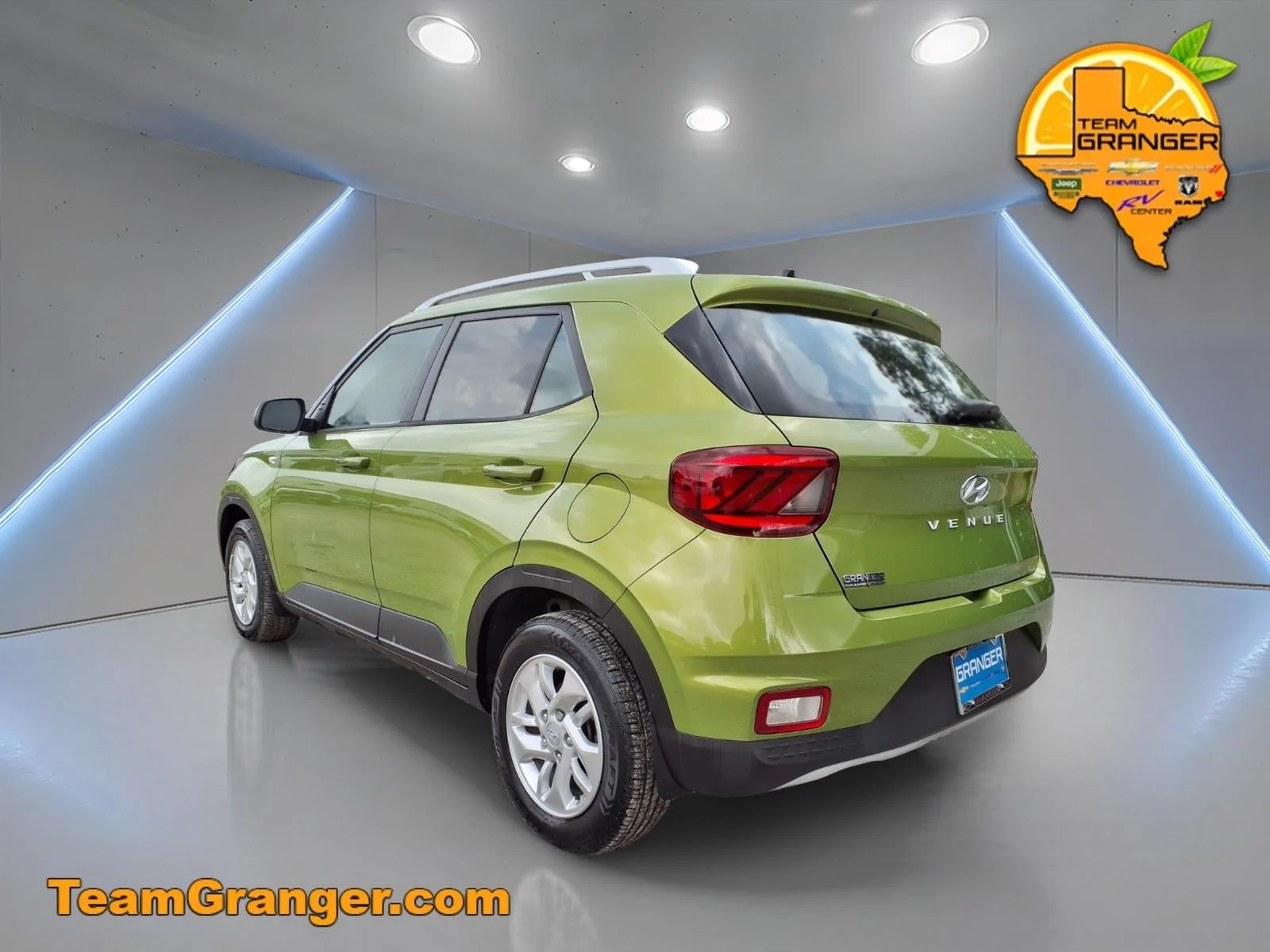 Used 2020 Hyundai Venue SEL with VIN KMHRC8A34LU030830 for sale in Orange, TX