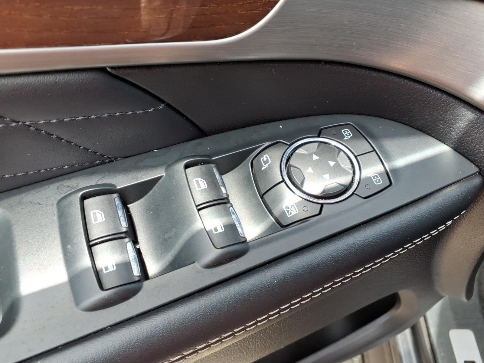 Used 2018 Magnetic Metallic Ford Platinum image 7