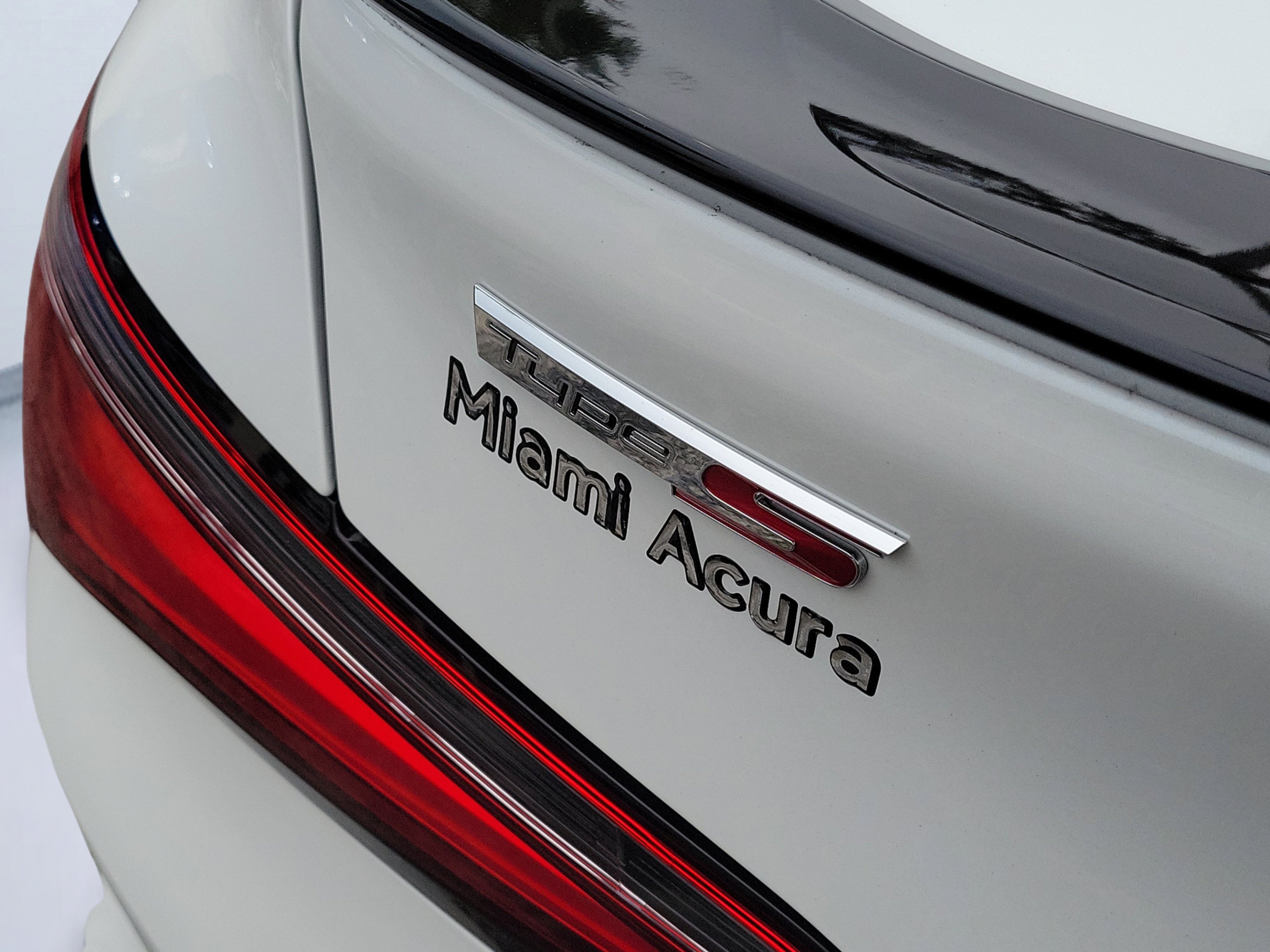 Used 2024 Platinum White Pearl Acura TYPE S image 5