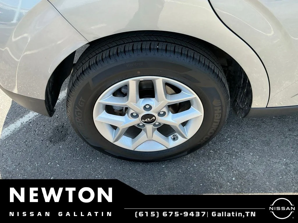 Used 2025 Steel Gray Kia LX image 10