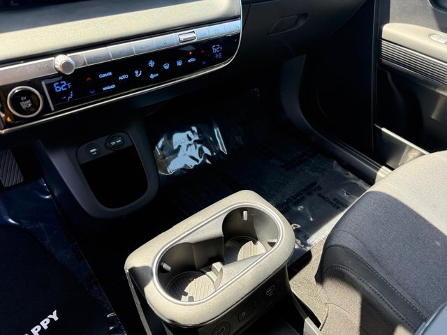 Used 2024 Cyber Gray Hyundai SEL image 13