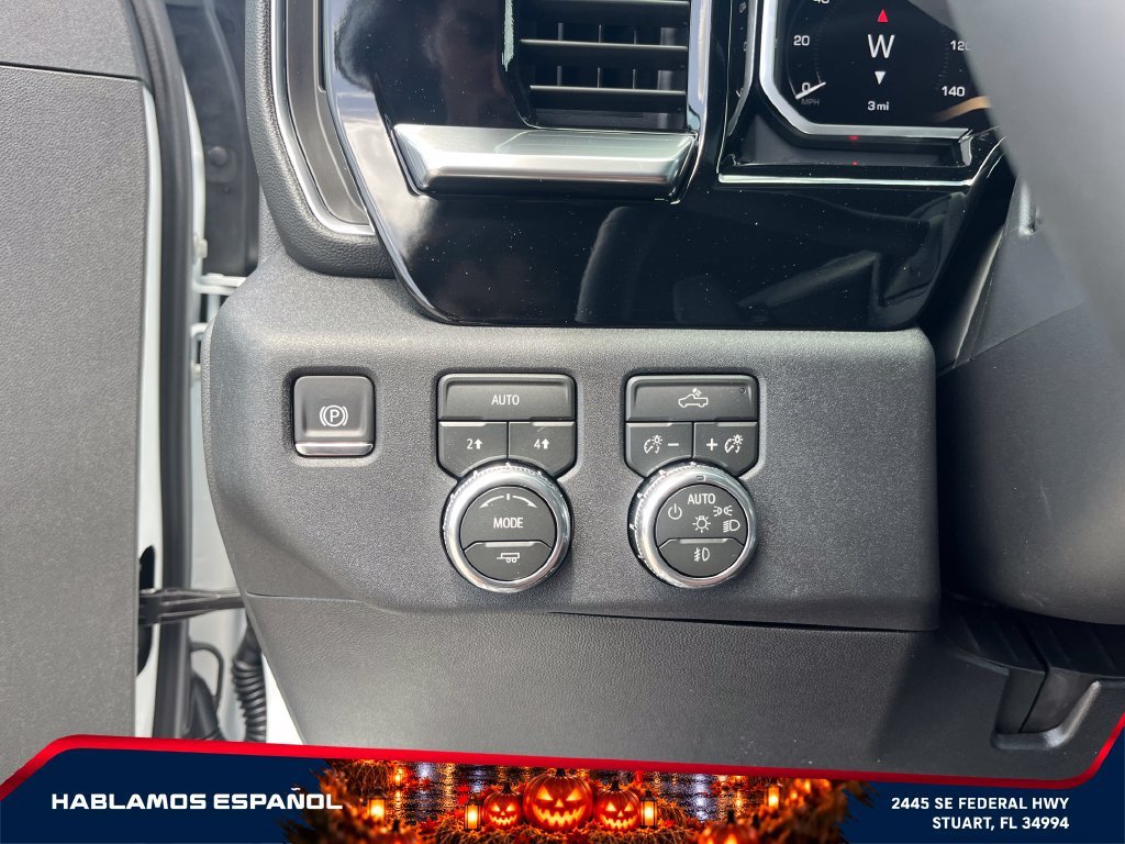 New 2026 Summit White GMC Elevation image 24