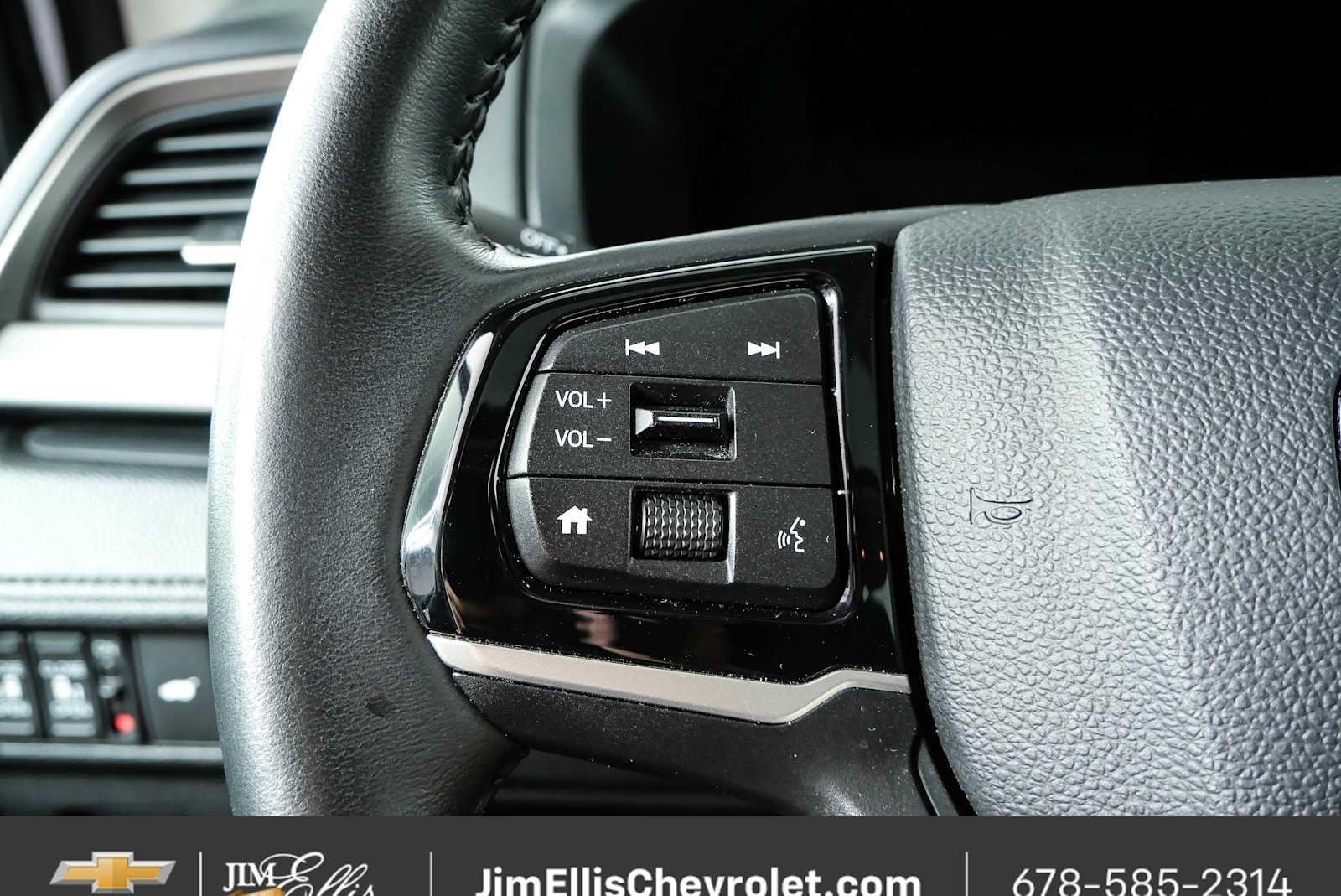 2025 Honda Odyssey EX-L - Photo 10