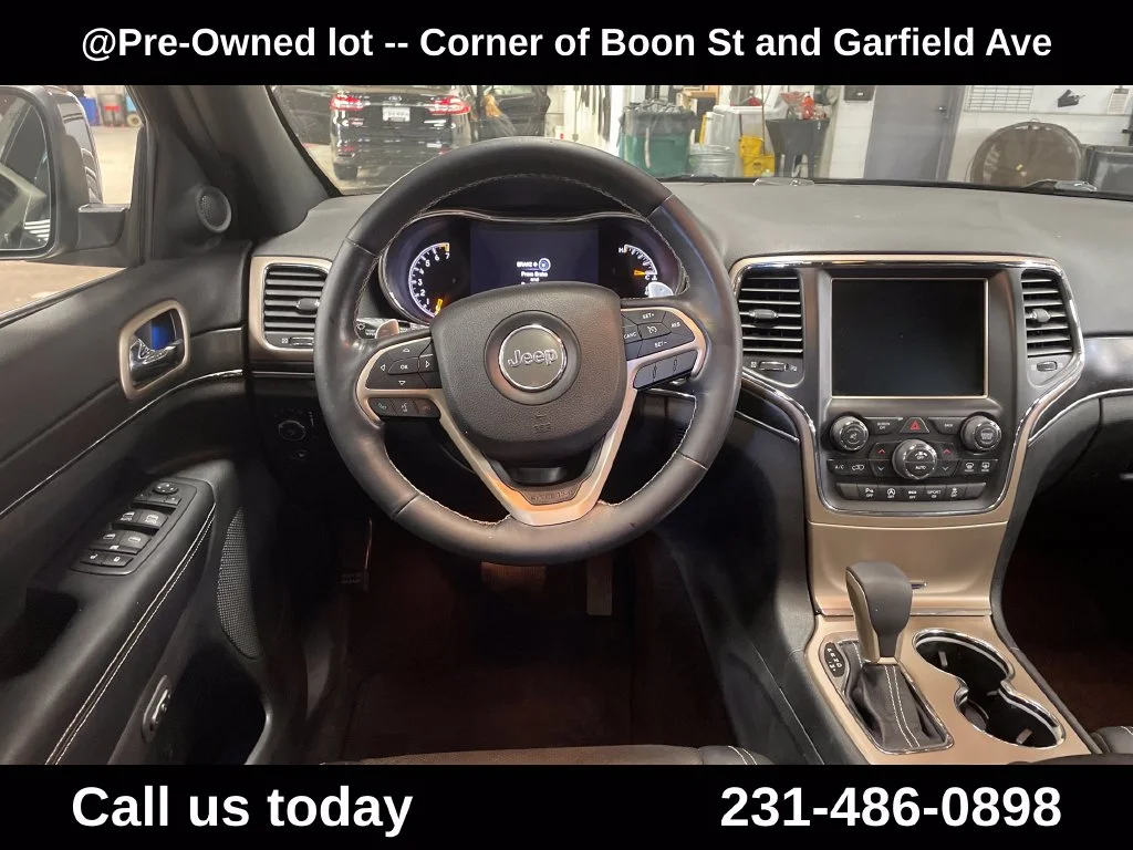 Used 2016 Gray Jeep Limited image 14