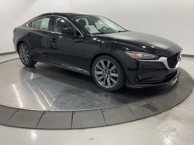 Used 2018 Black Mazda Grand Touring image 4