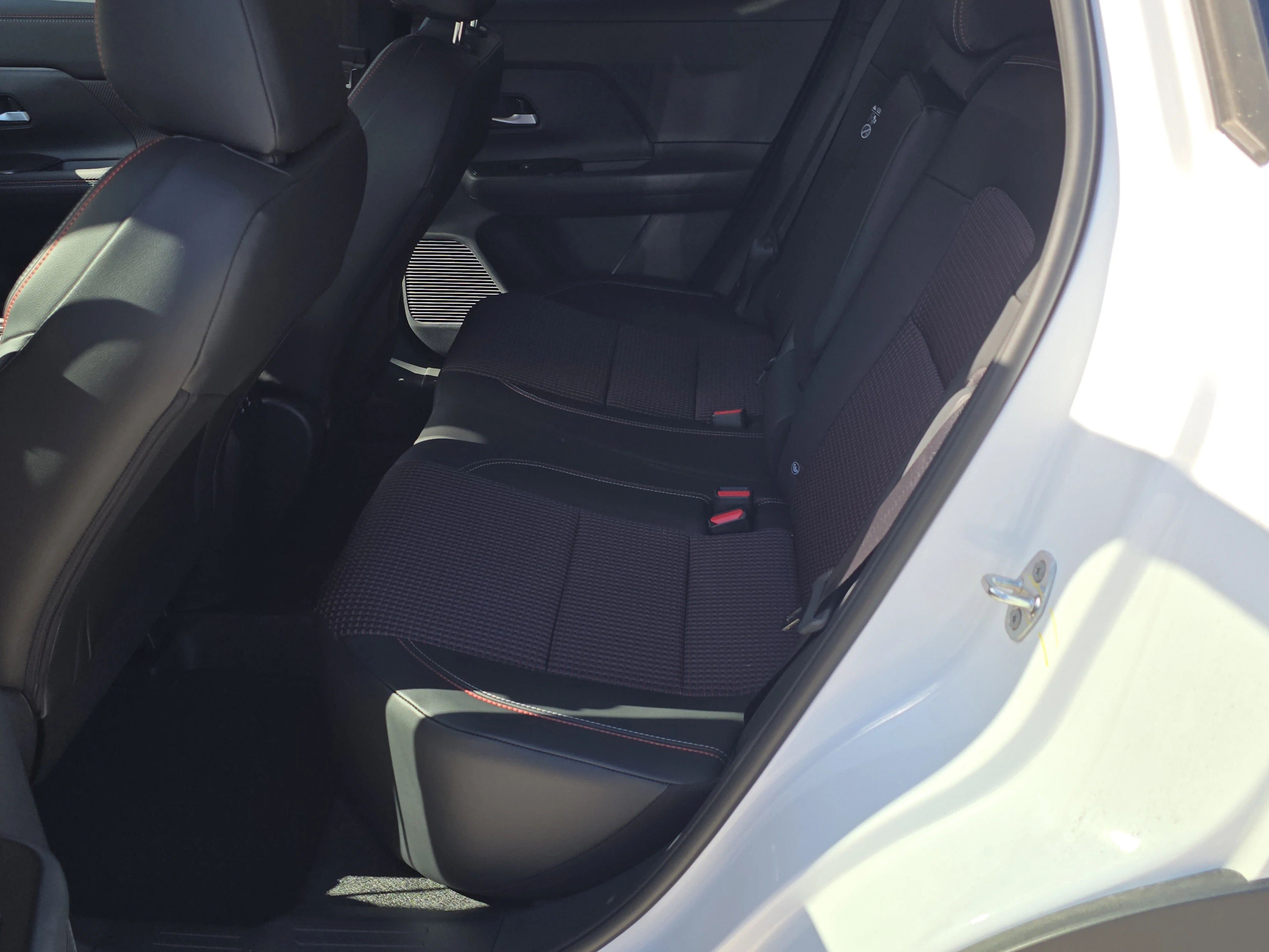 New 2026 Aspen White TriCoat Nissan SR image 18