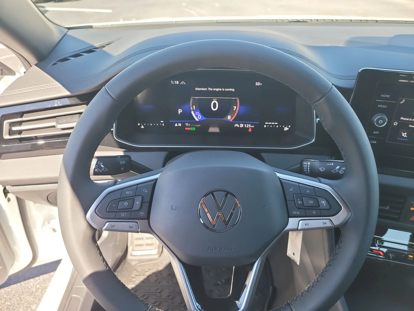 New 2026 Pure White Volkswagen 1.5T Sport image 27