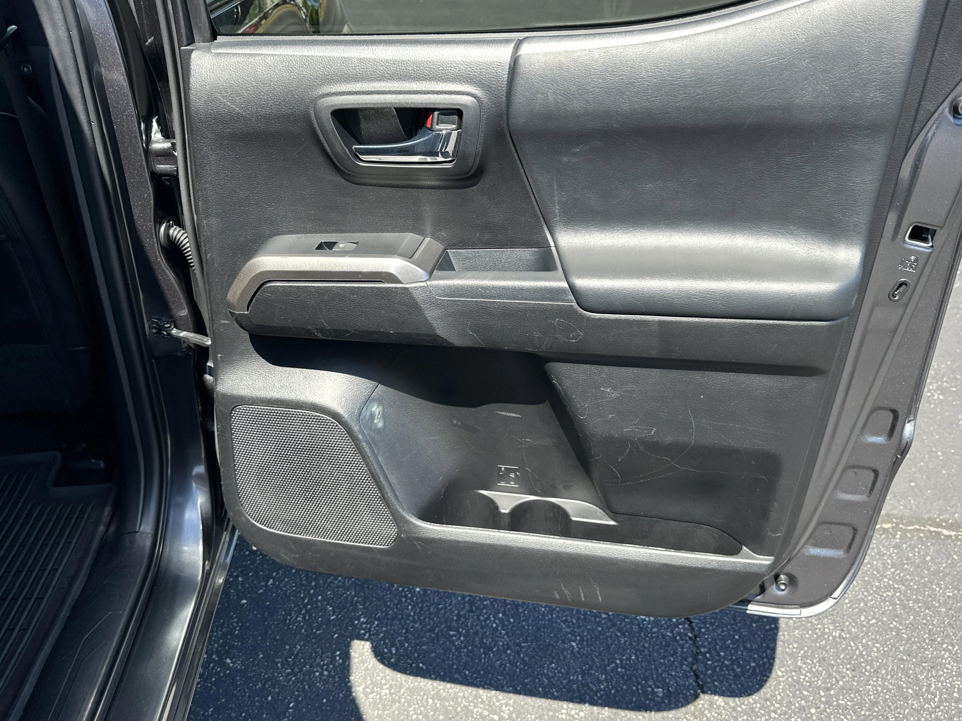 Used 2022 Magnetic Gray Metallic Toyota Limited image 15