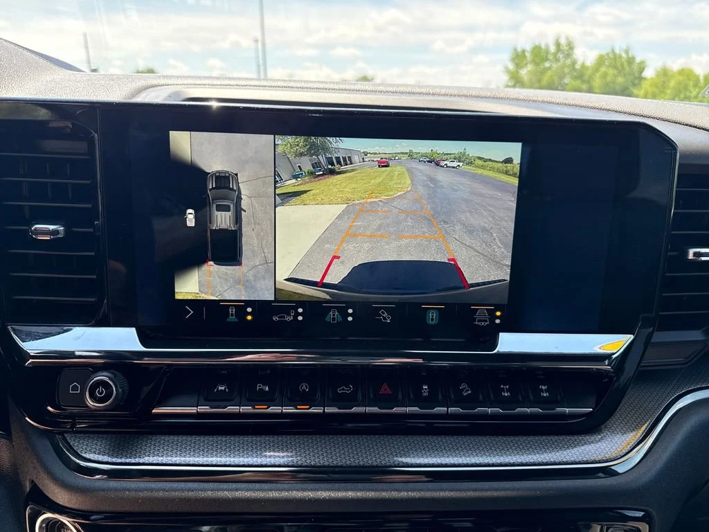 2023 Chevrolet Silverado 1500 ZR2 - Photo 19