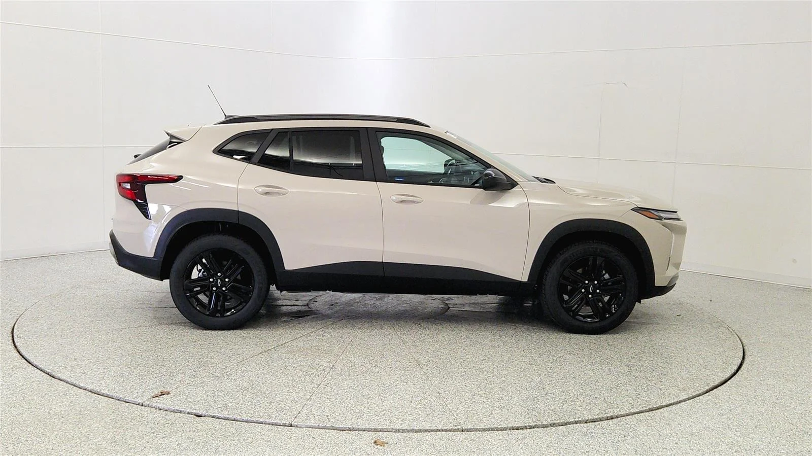 New 2026 White Sands Chevrolet ACTIV image 8