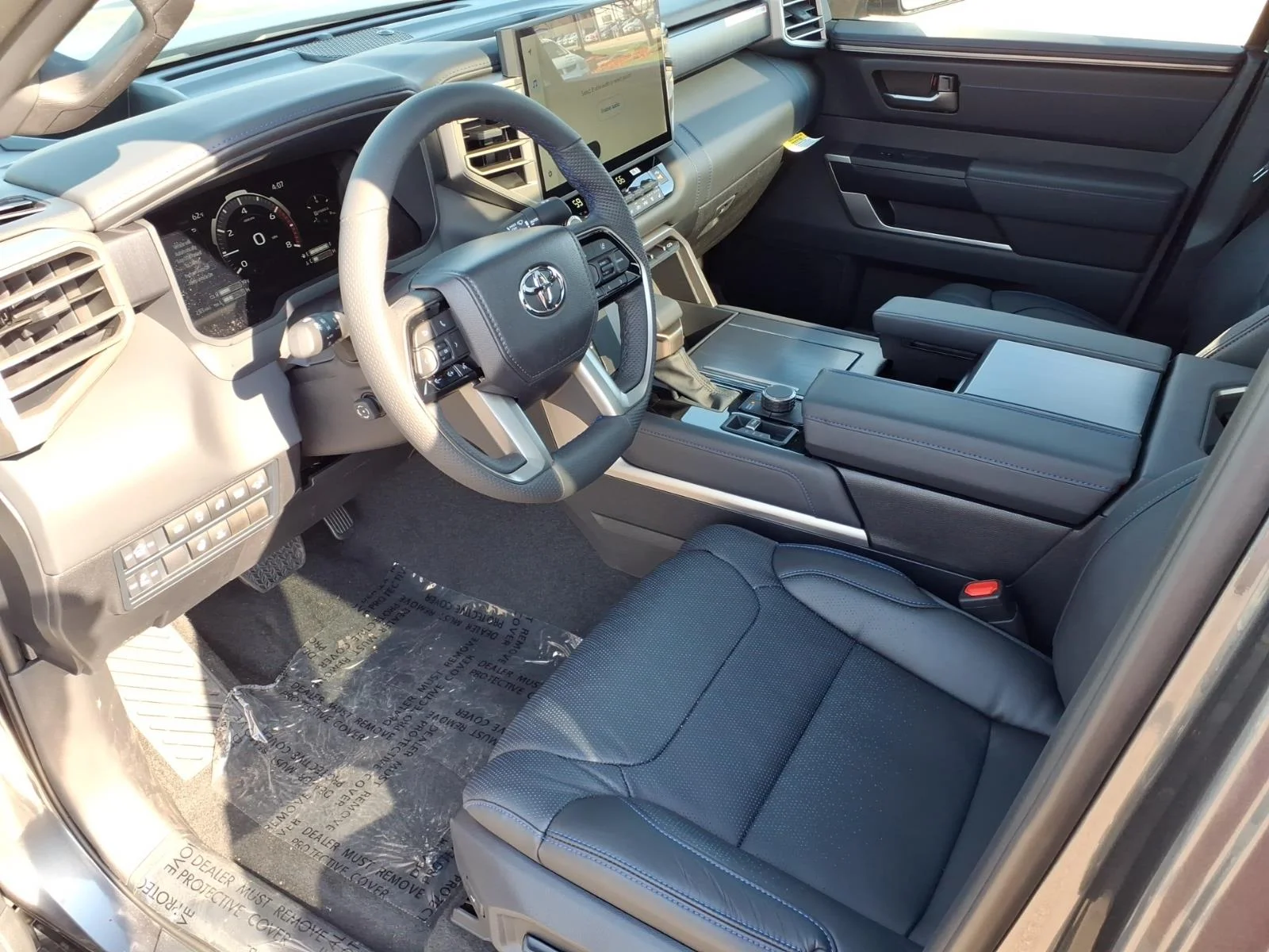 2026 Toyota Tundra Platinum - Photo 14
