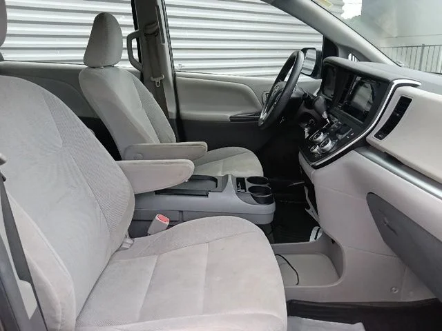 Photo 31