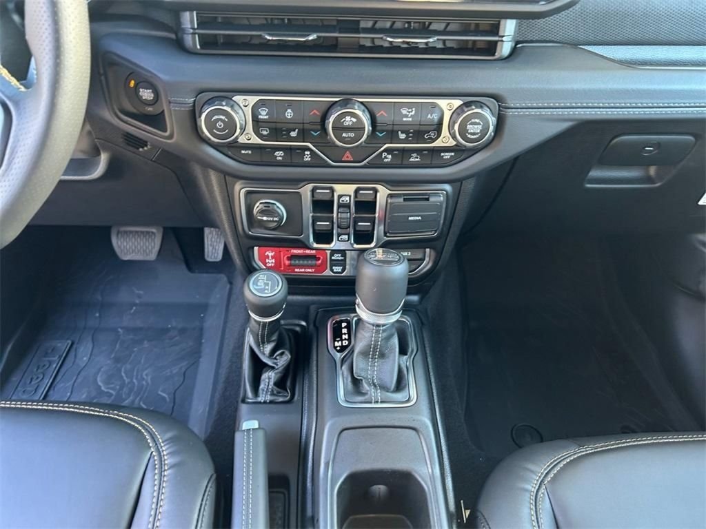 2025 Jeep Wrangler 4-Door Rubicon 392 Final Edition - Photo 15