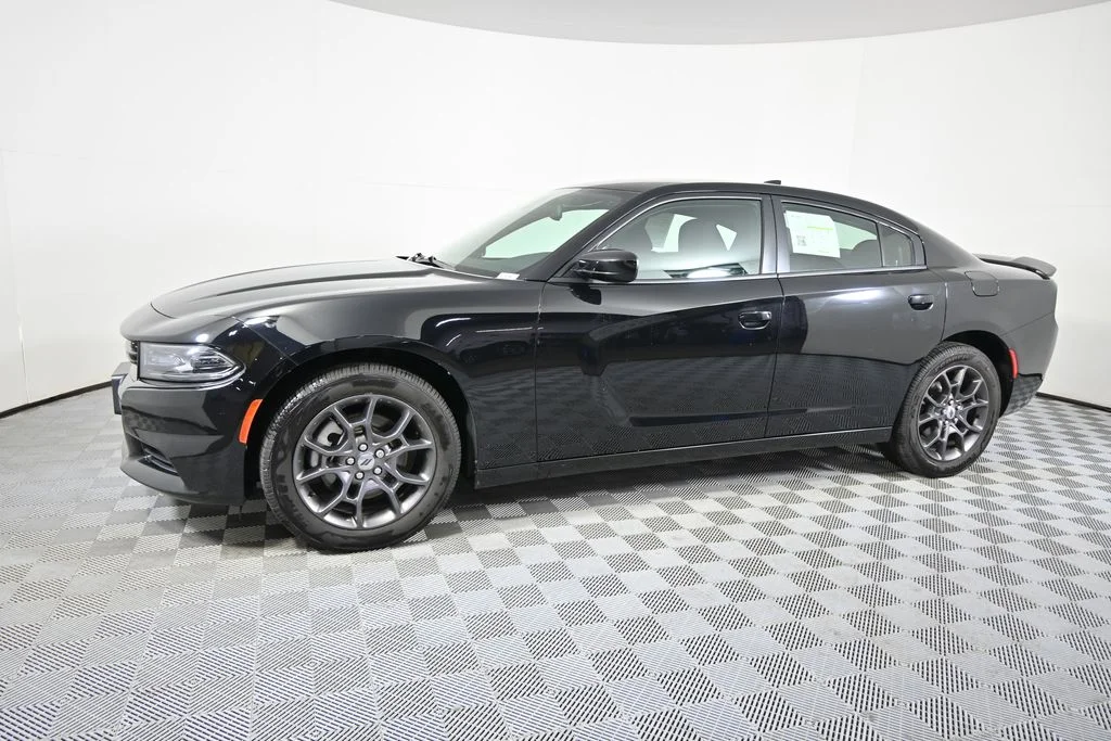 Used 2018 Dodge Charger GT with VIN 2C3CDXJG2JH126755 for sale in Forest Lake, Minnesota