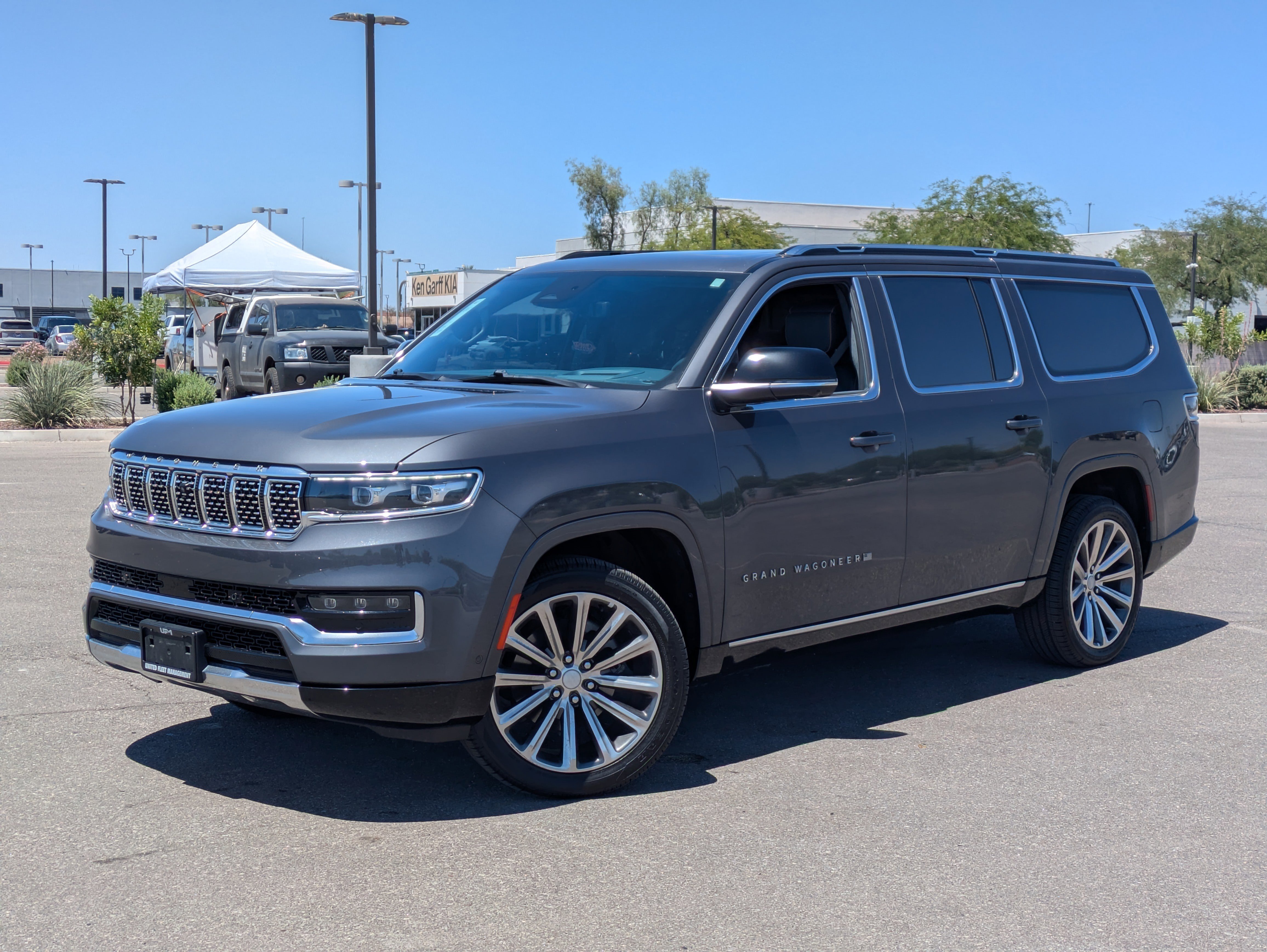 Used 2023 Baltic Gray Metallic Clearcoat Jeep Series II image 34