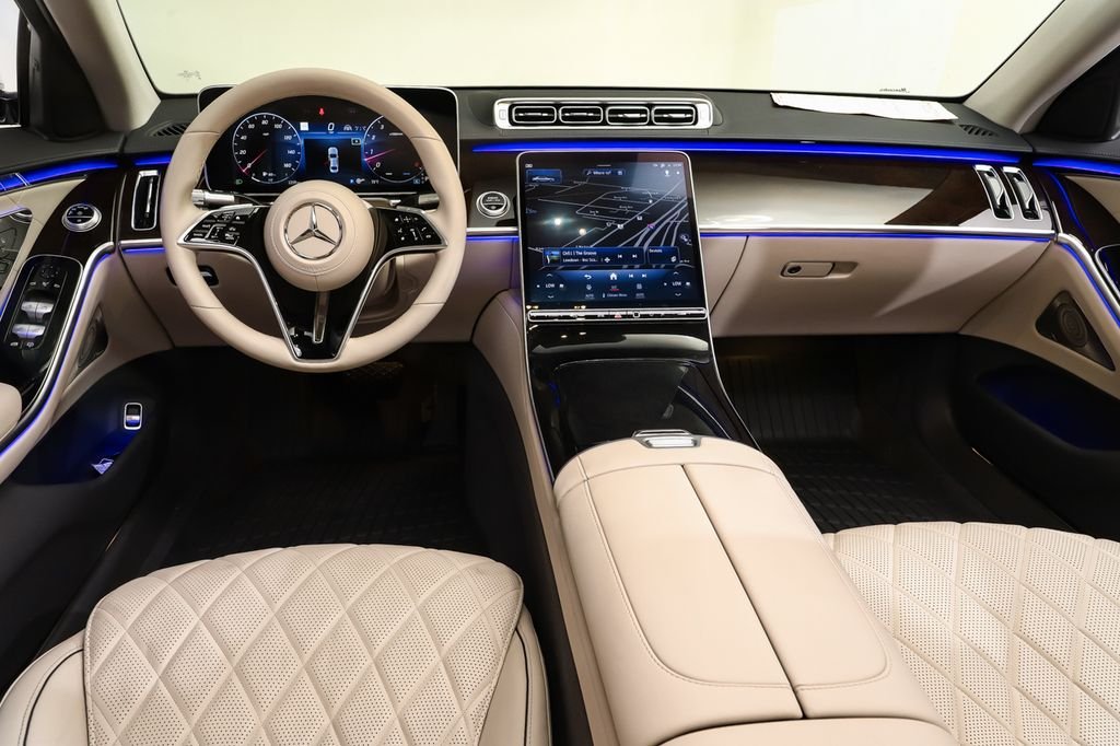Certified Used 2023  Mercedes-Benz S 580 image 6