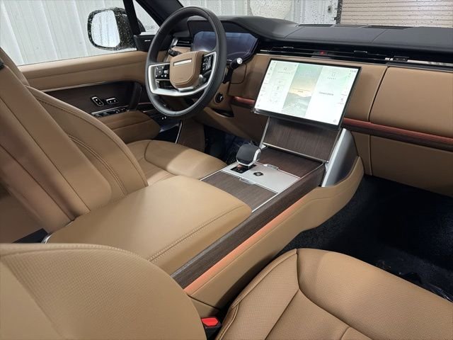 New 2026 Varesine Blue Land Rover SE image 21