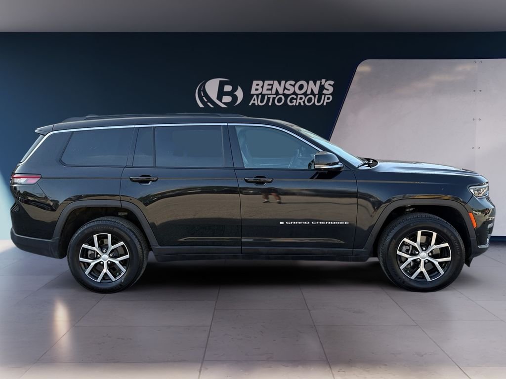 Used 2024 Black Jeep Limited image 6
