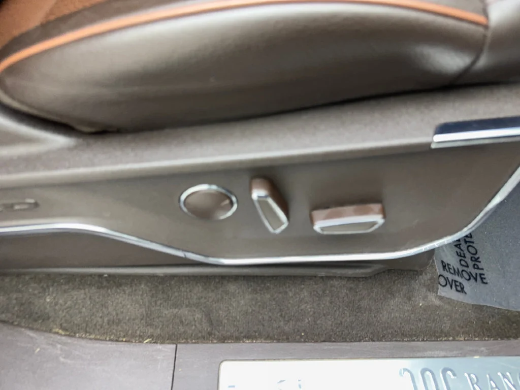 Used 2023  Ford King Ranch image 50