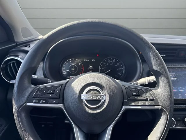 Used 2023 Gray Nissan SV image 13