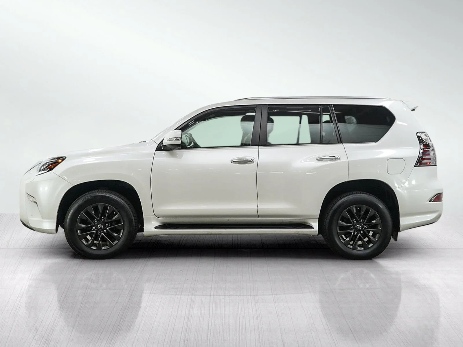 Used 2020 Lexus GX PREMIUM with VIN JTJAM7BX7L5251839 for sale in Wayzata, Minnesota