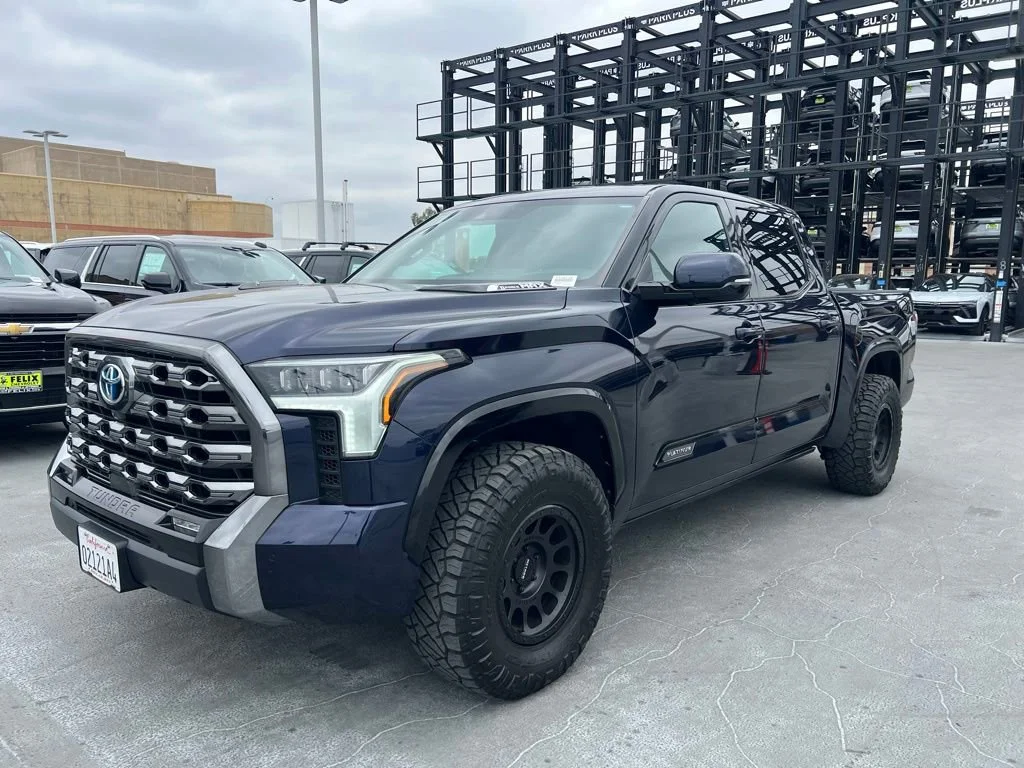 2023 Toyota Tundra Platinum Hybrid 4WD CrewMax 5.5' Bed's photo