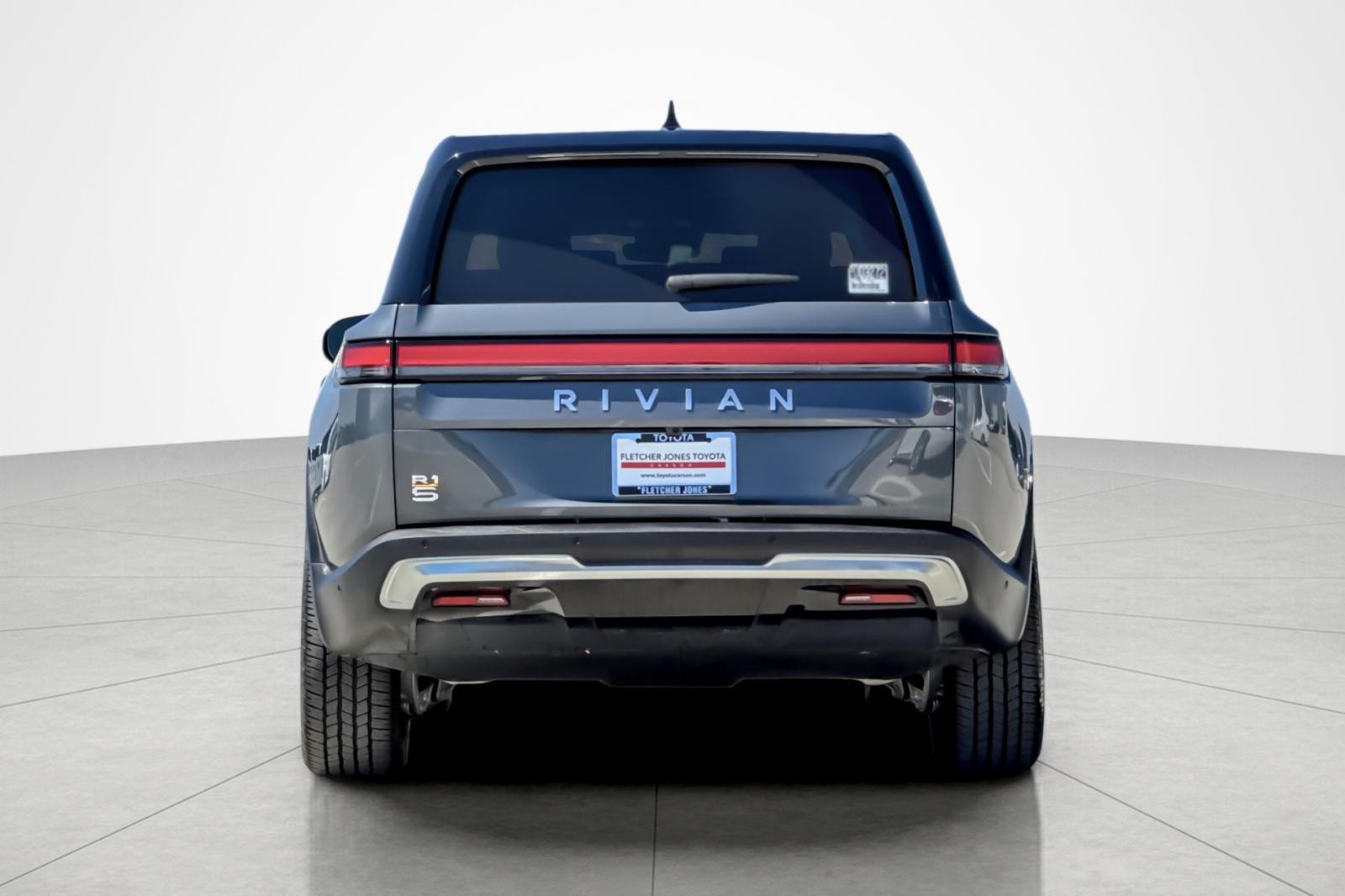 Used 2024 GRAY Rivian Adventure image 4
