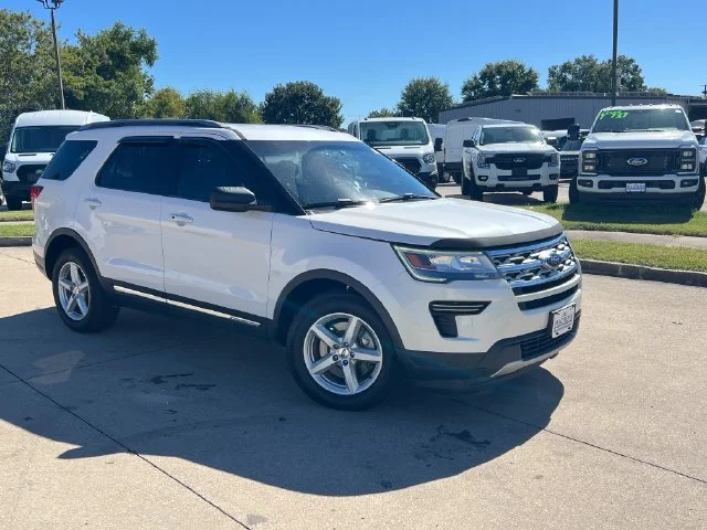 Used 2018 White Ford XLT image 10