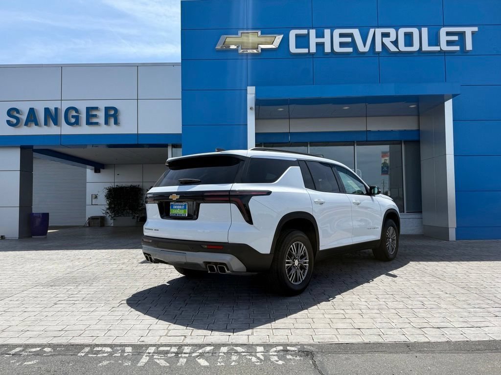 Used 2025 Summit White Chevrolet LT image 6