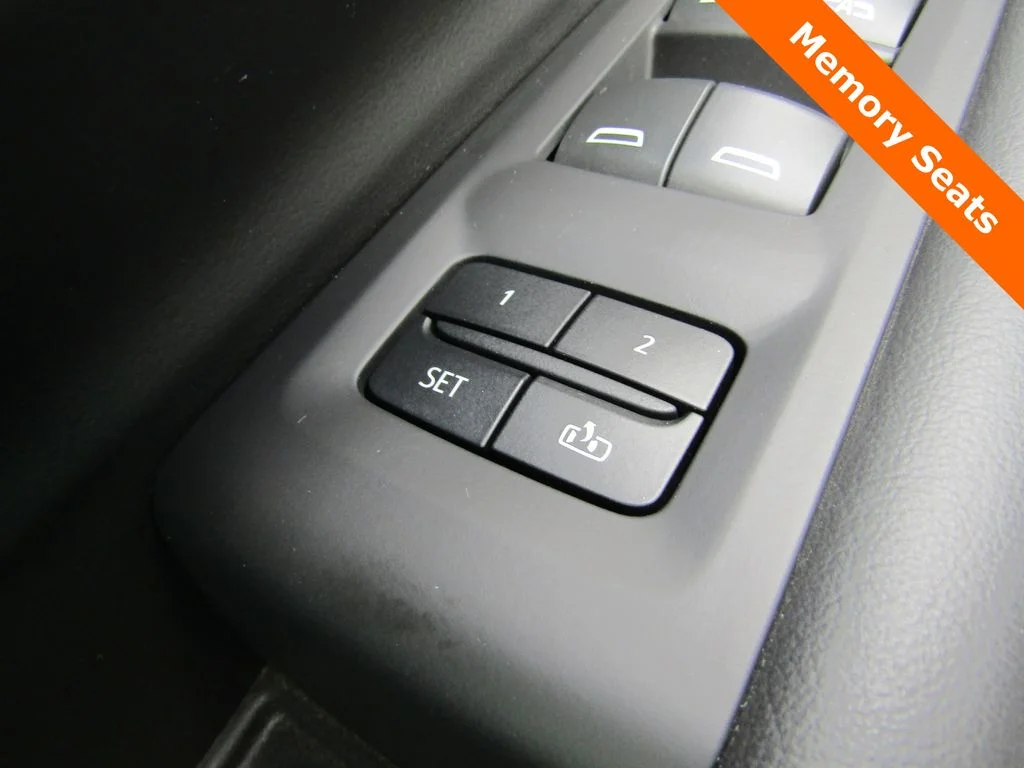 Used 2023 Black Chevrolet Z71 image 6