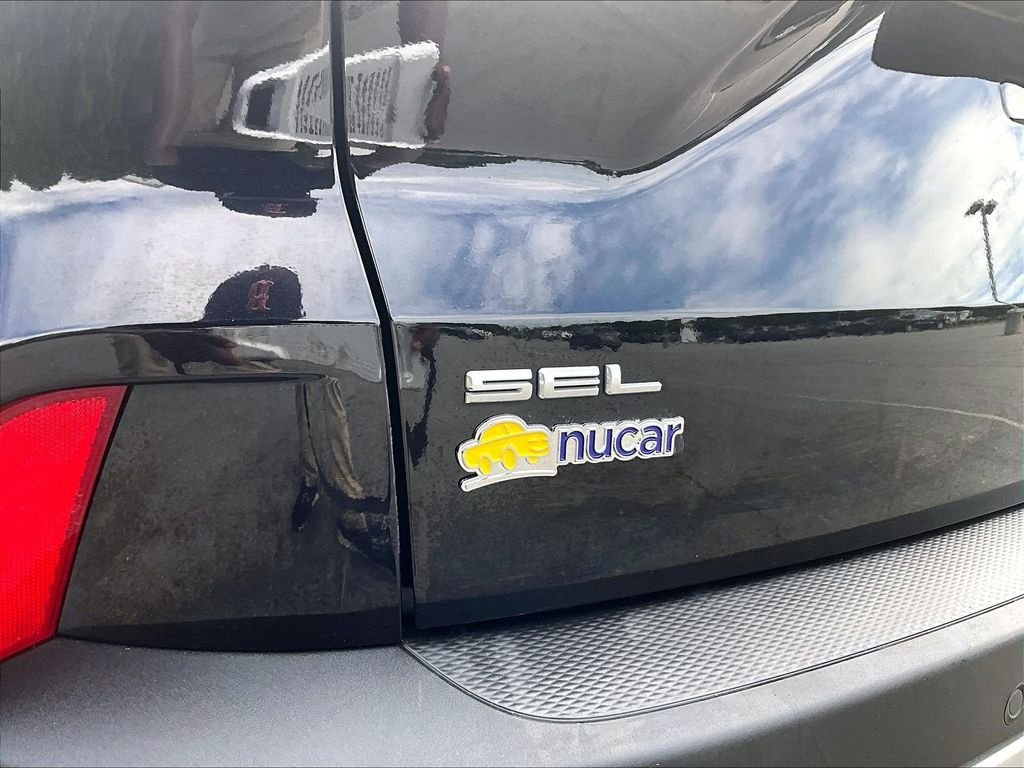 Used 2020 Black Ford SEL image 29