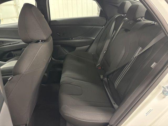 New 2026 White Hyundai SEL Sport Premium image 25