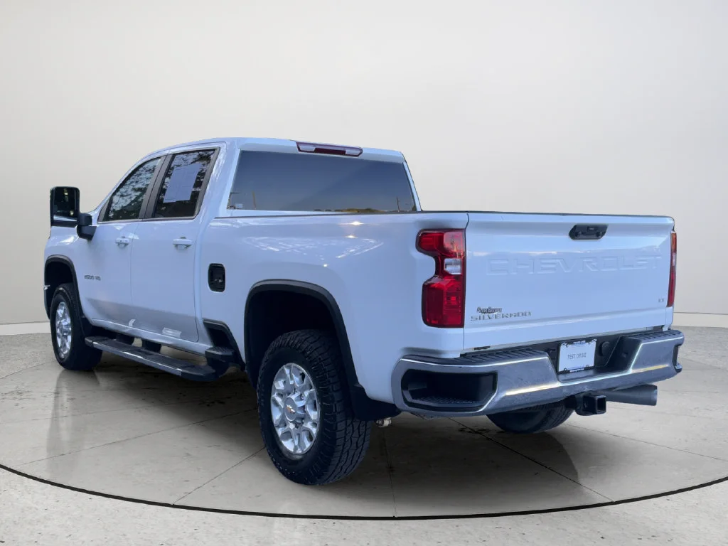 2024 Chevrolet Silverado 2500HD LT - Photo 6