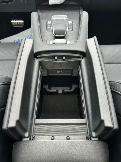 New 2026 Obsidian Black Metallic Mercedes-Benz GLS 450 image 43