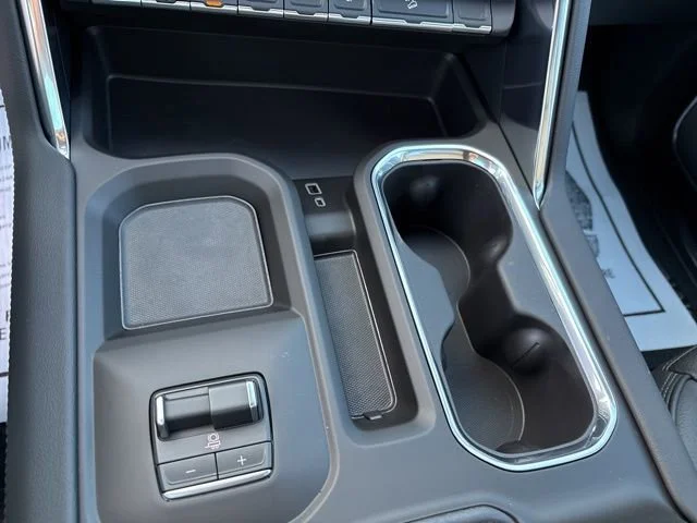 New 2026 Glacier White Tricoat GMC Denali image 38