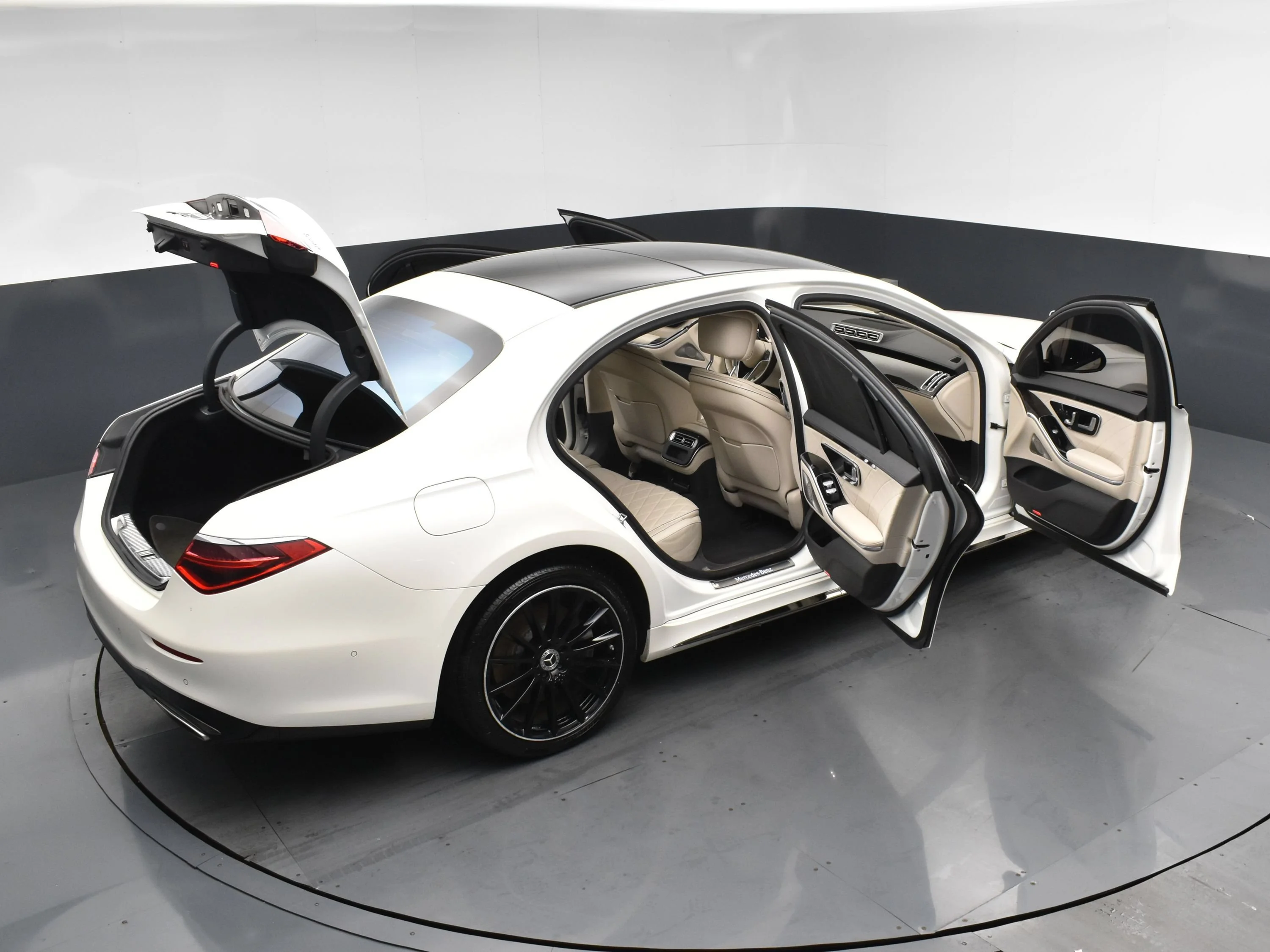 2023 Mercedes-Benz S-Class S 500 - Photo 24