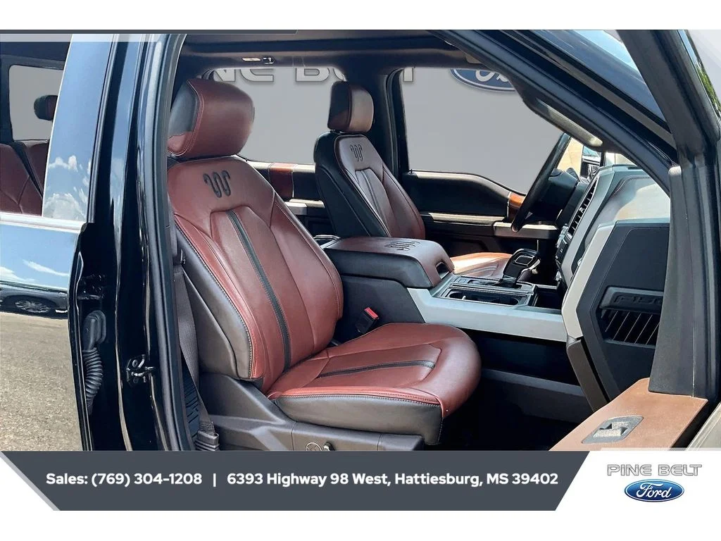 Used 2019 Agate Black Metallic Ford King Ranch image 6
