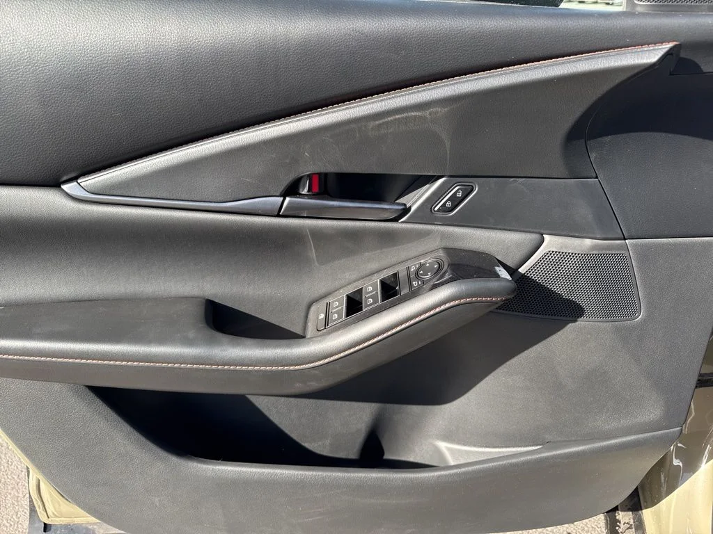 2025 Mazda CX-30 Carbon Turbo - Photo 23
