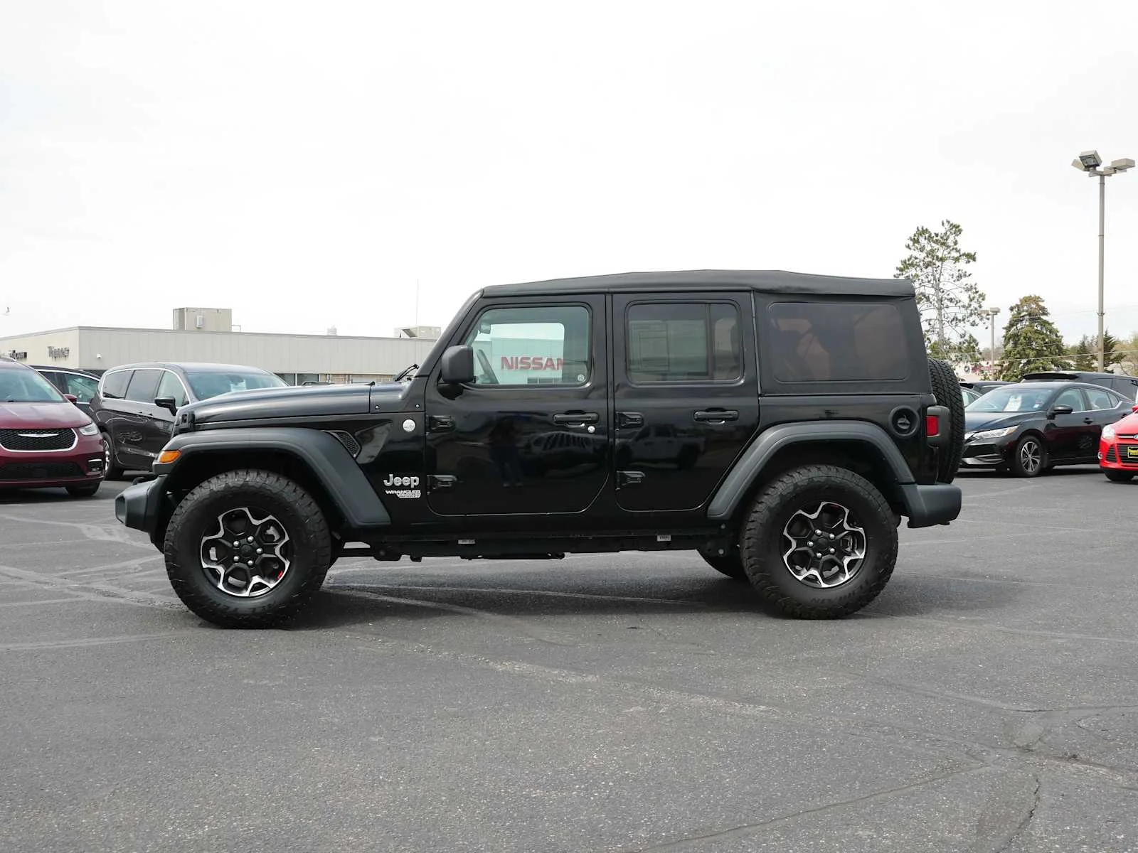 Used 2021 Jeep Wrangler Unlimited Sport S with VIN 1C4HJXDNXMW644607 for sale in Brainerd, Minnesota