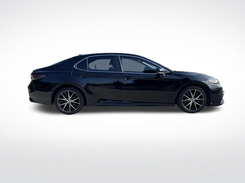 Used 2022 Black Toyota SE image 4