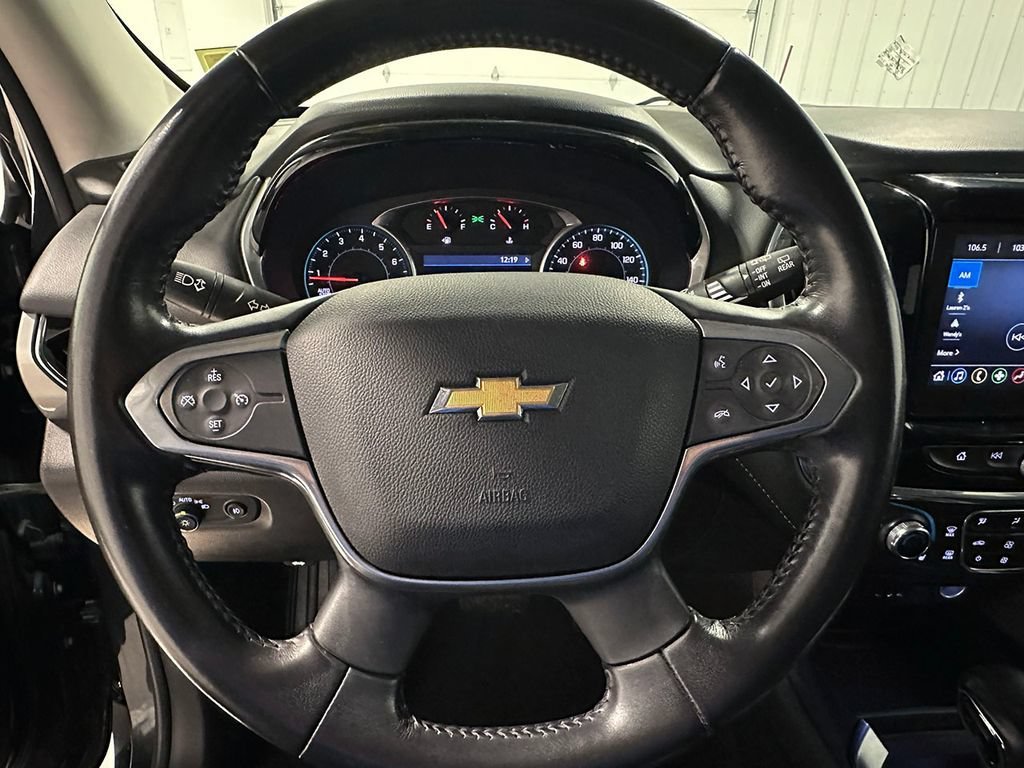 Used 2021 GRAPHITE METALLIC Chevrolet LT Leather image 35