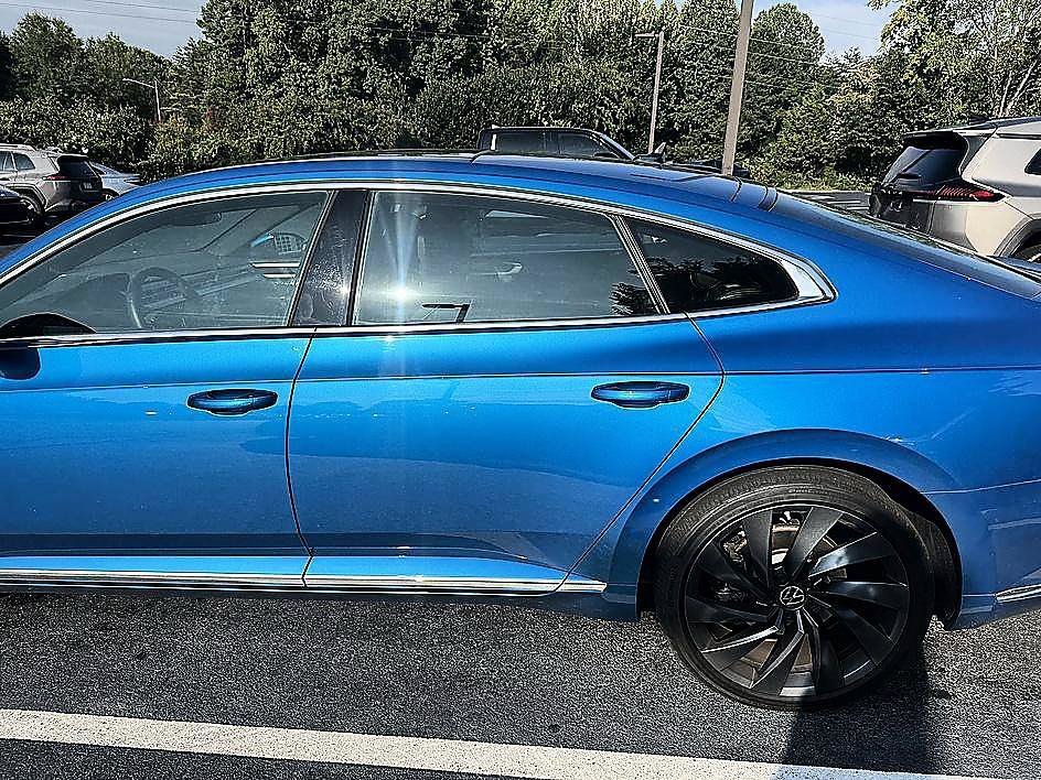 Used 2023 Blue Metallic Volkswagen SEL R-Line image 26