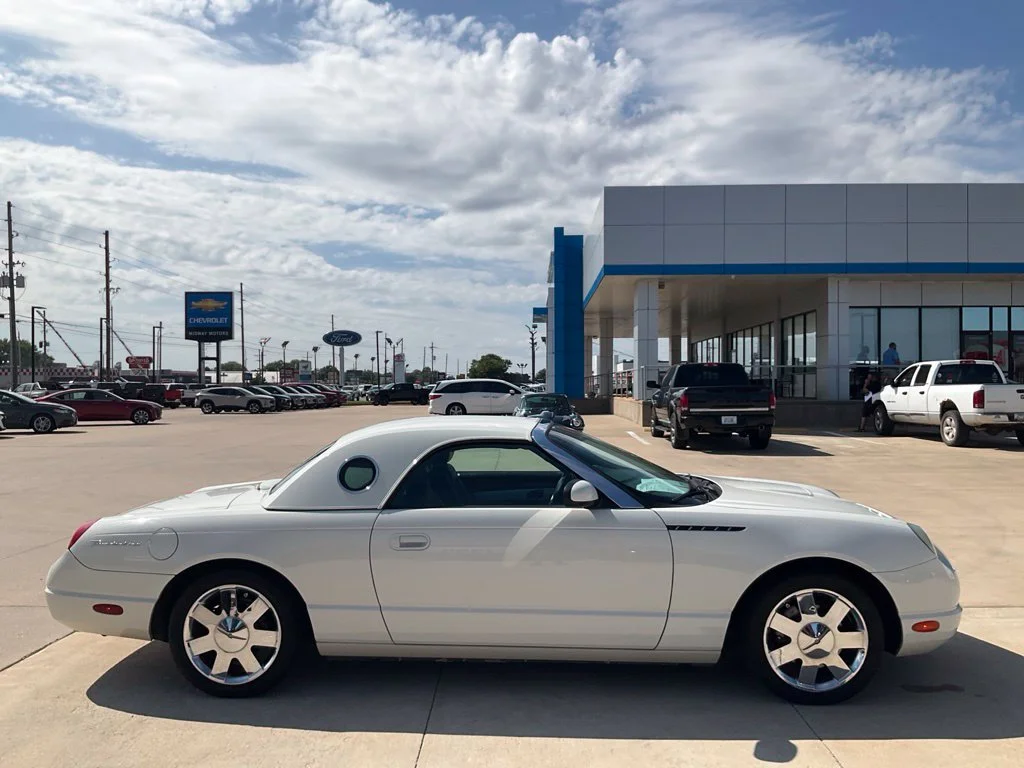 Used 2002 White Ford Base image 29