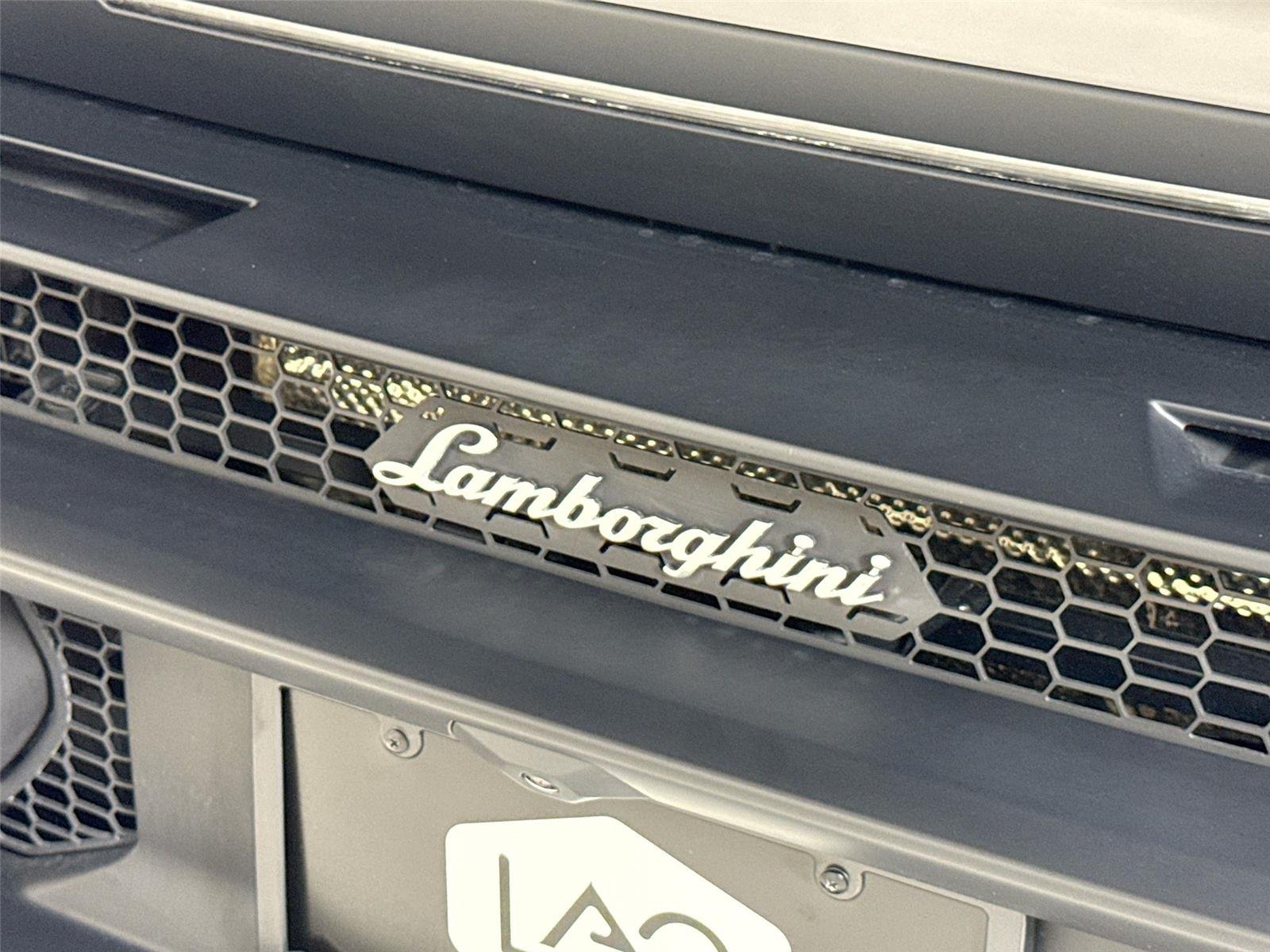 Used 2023 Grigio Lynx Lamborghini Tecnica | Front PPF | Functional Pkg image 37