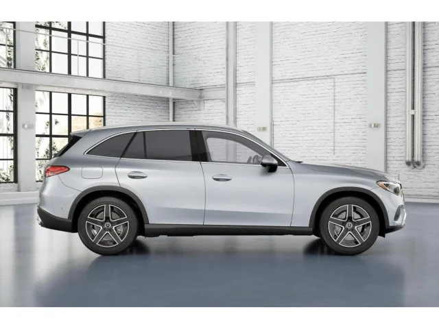New 2026 SILVER Mercedes-Benz GLC 300 image 2