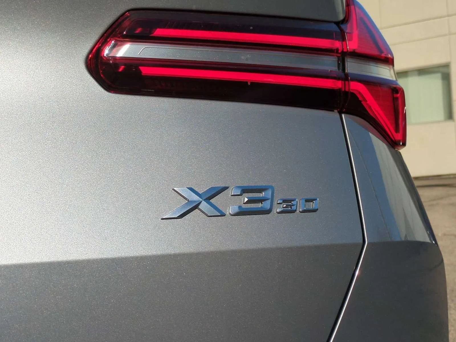 New 2026 Skyscraper Grey Metallic BMW 30 xDrive image 13