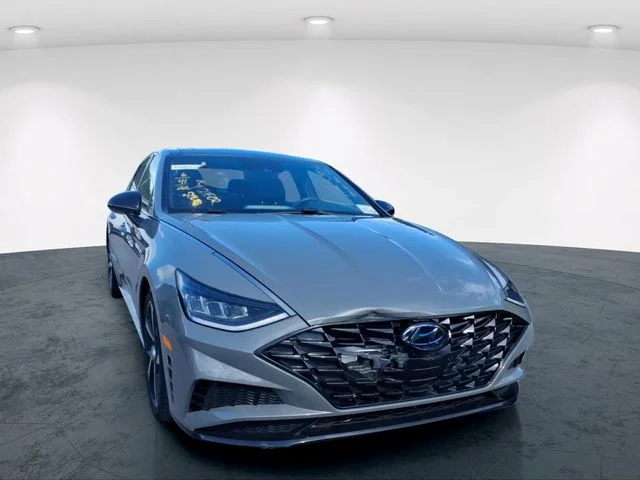 Used 2022 Gray Hyundai SEL Plus image 8