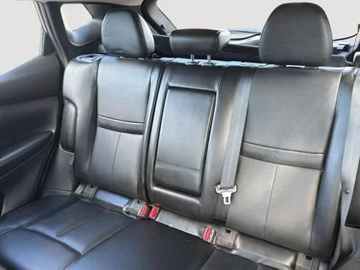 Certified Used 2022 Gray Nissan SL image 13