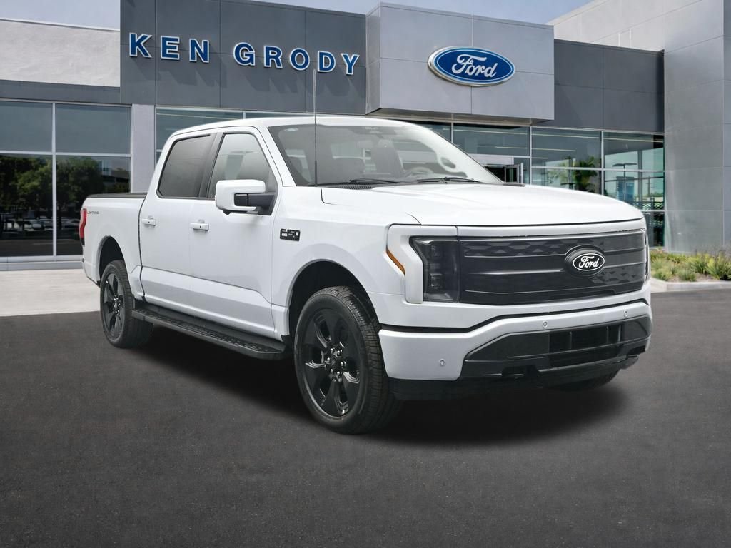 2025 Ford F-150 Lightning